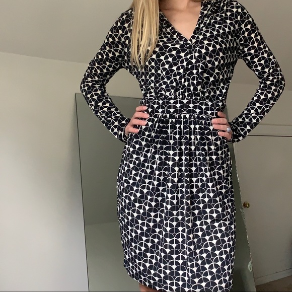 Amy Matto Dress - Picture 2 of 12